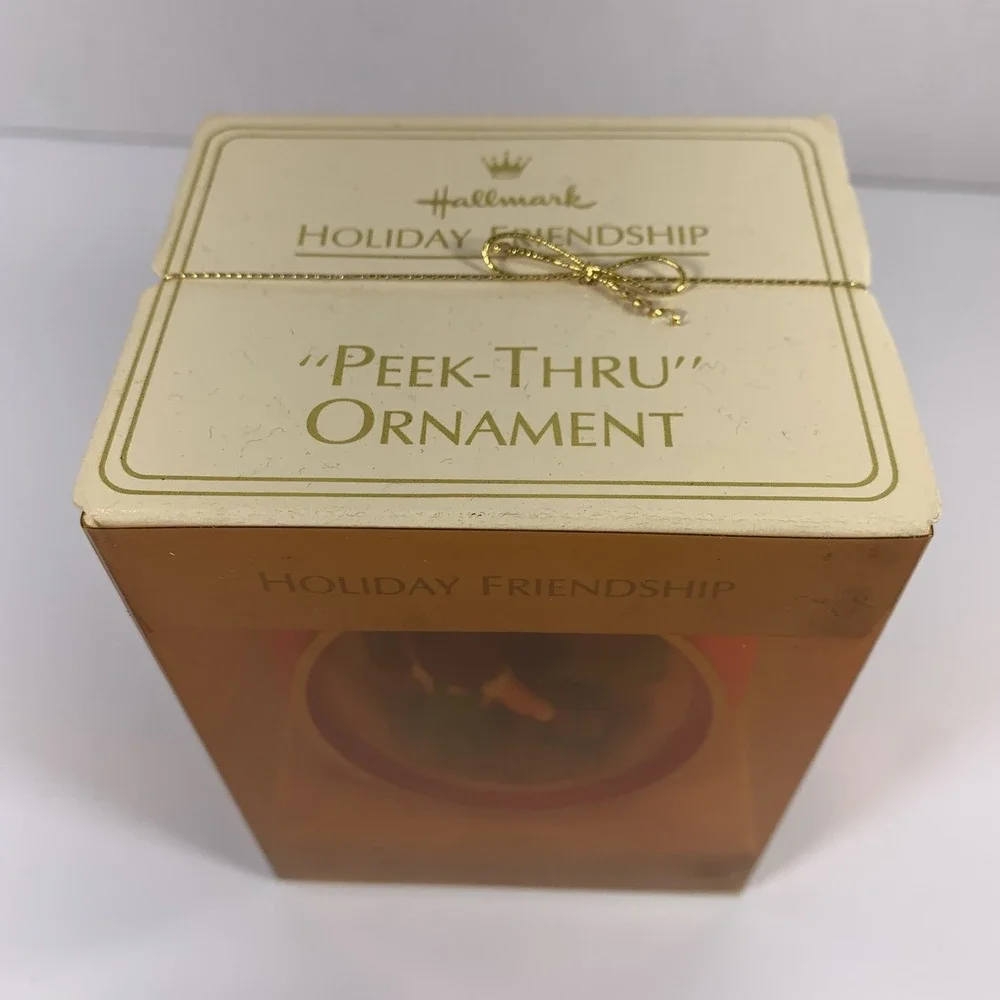 1984 Holiday Friendship Friends Peek‎ Thru Hallmark Ornament 3D Diorama